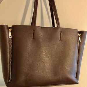 Banana Republic Zipper Purse